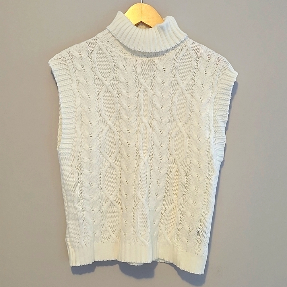 Sweater Vest